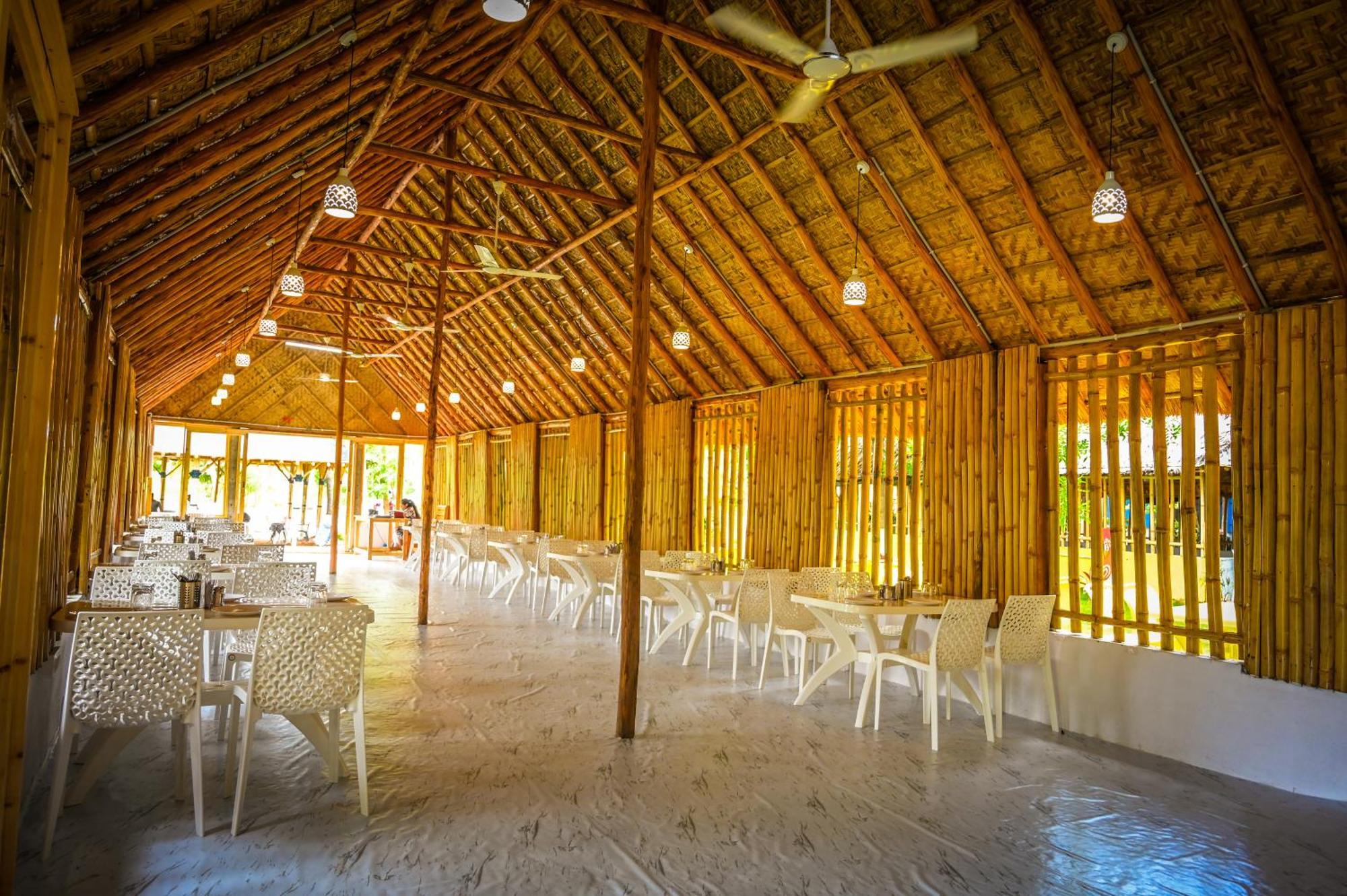 Tamarind Tree Way Side Amenities Hotel Хоспет Екстериор снимка